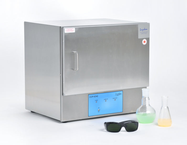 Photoreactor with no computer attached